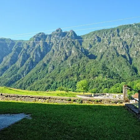 Naturalina House * Gorenja Trebusa